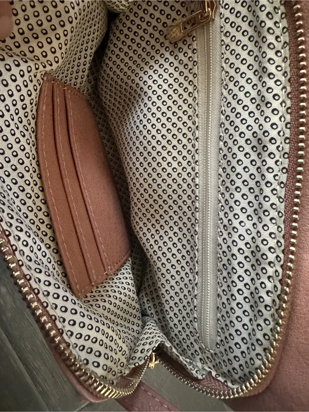 Universal Thread Crossbody Bag - Blush Pink image indicator(3)