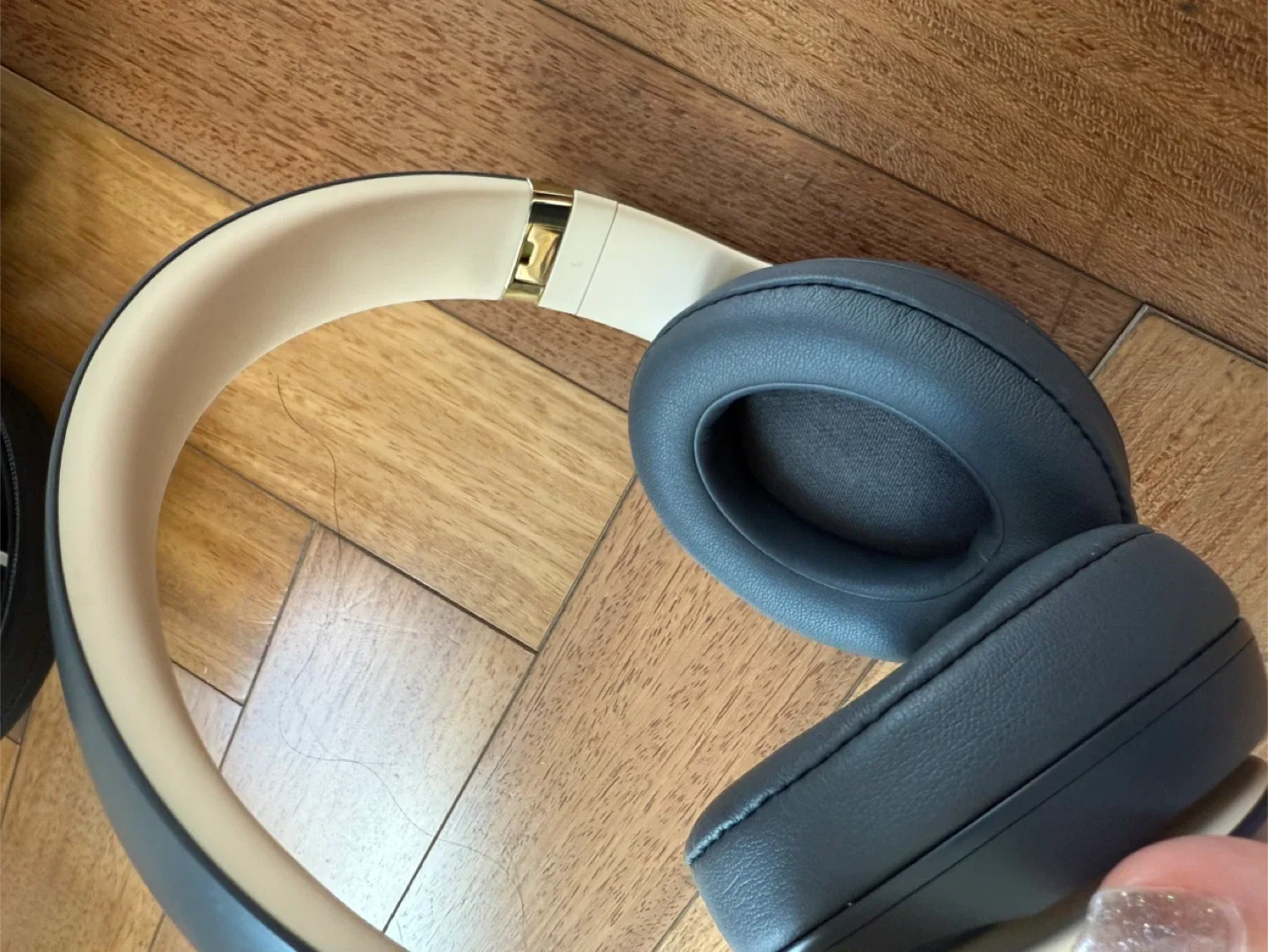 Beats Studio3 Wireless Headphones - Blue image indicator(3)