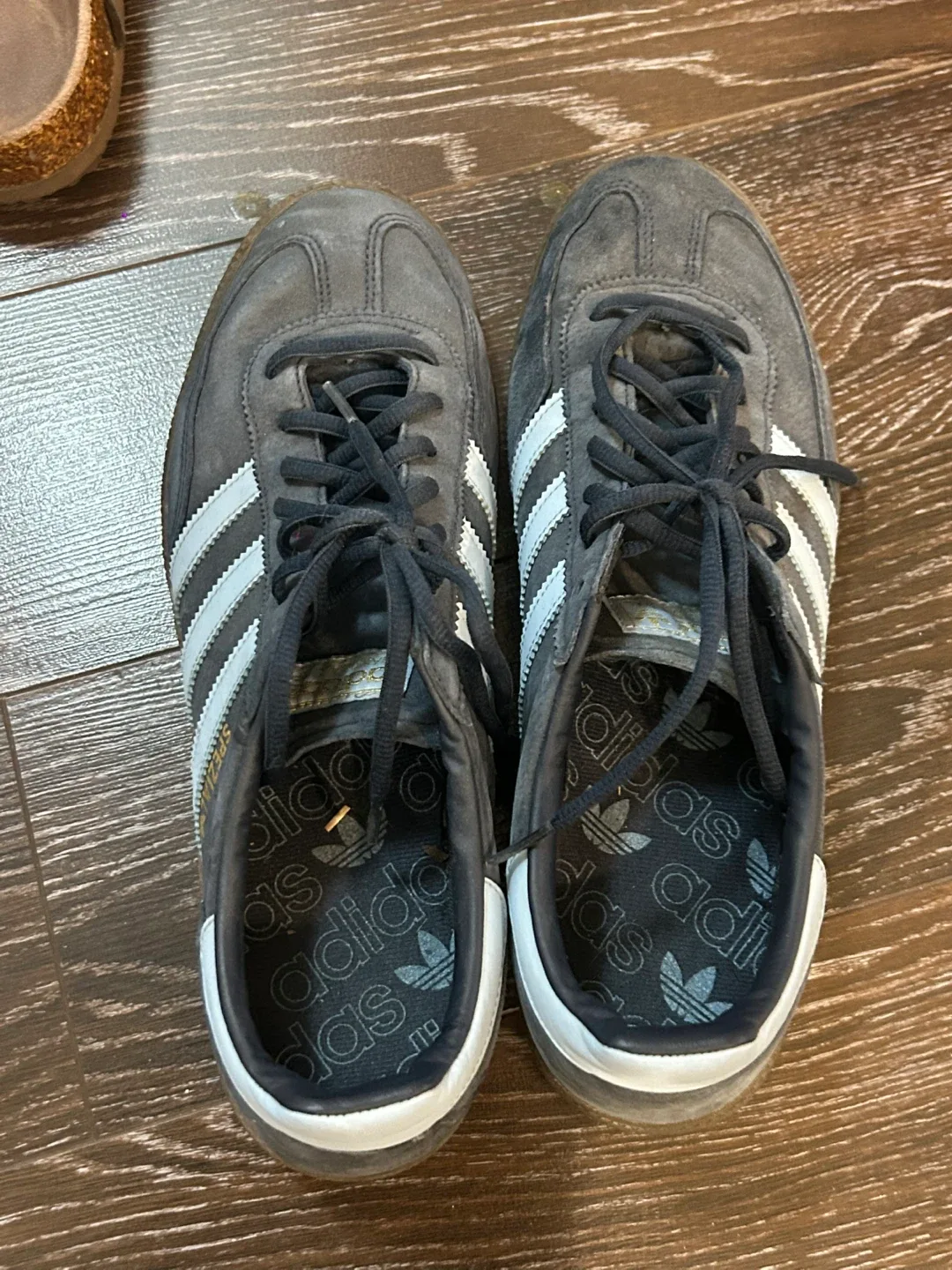 Move out sale: Men’s shoes size 10.5 image indicator(6)