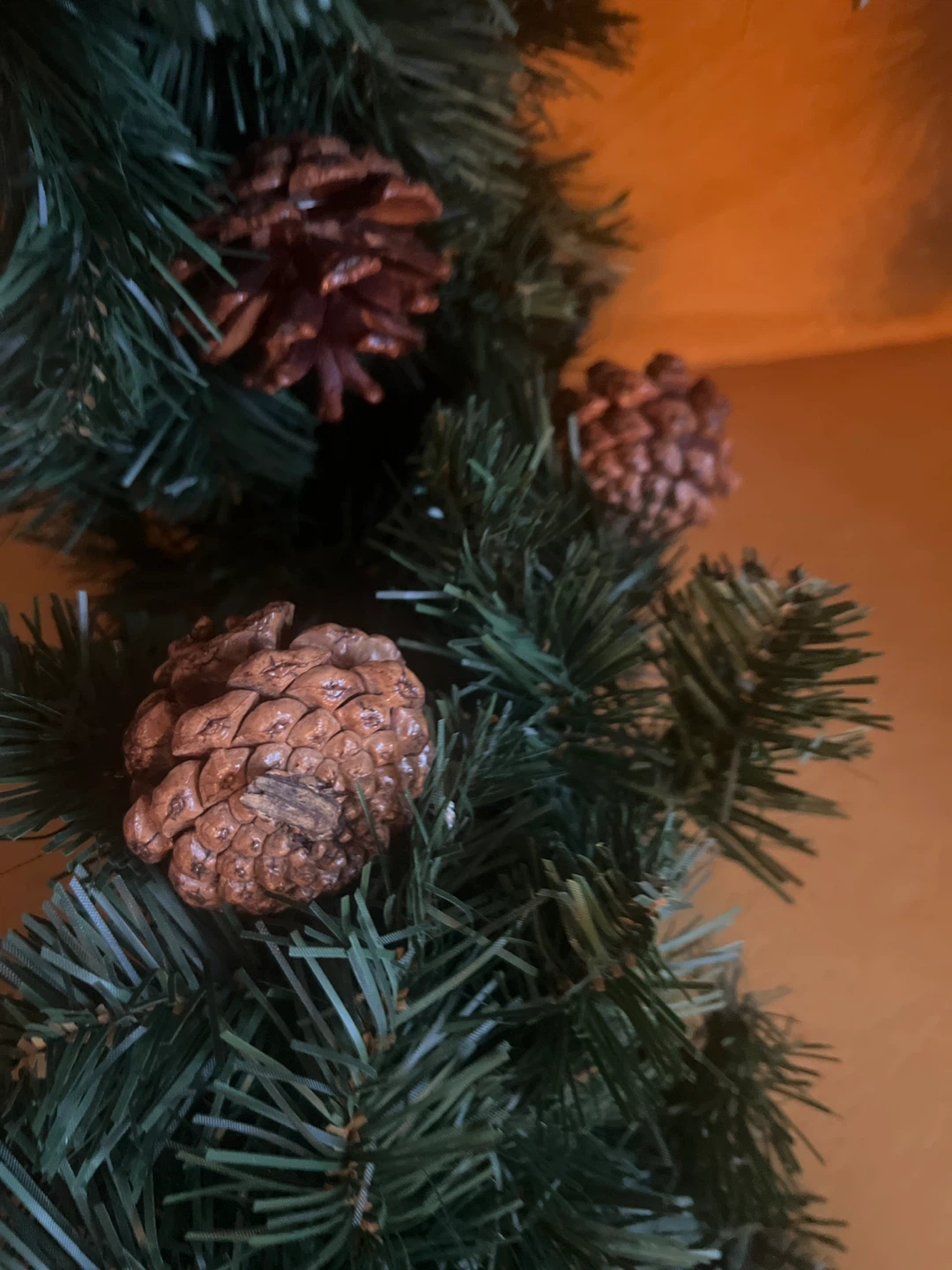 Christmas Garland with Pinecones - photo 5