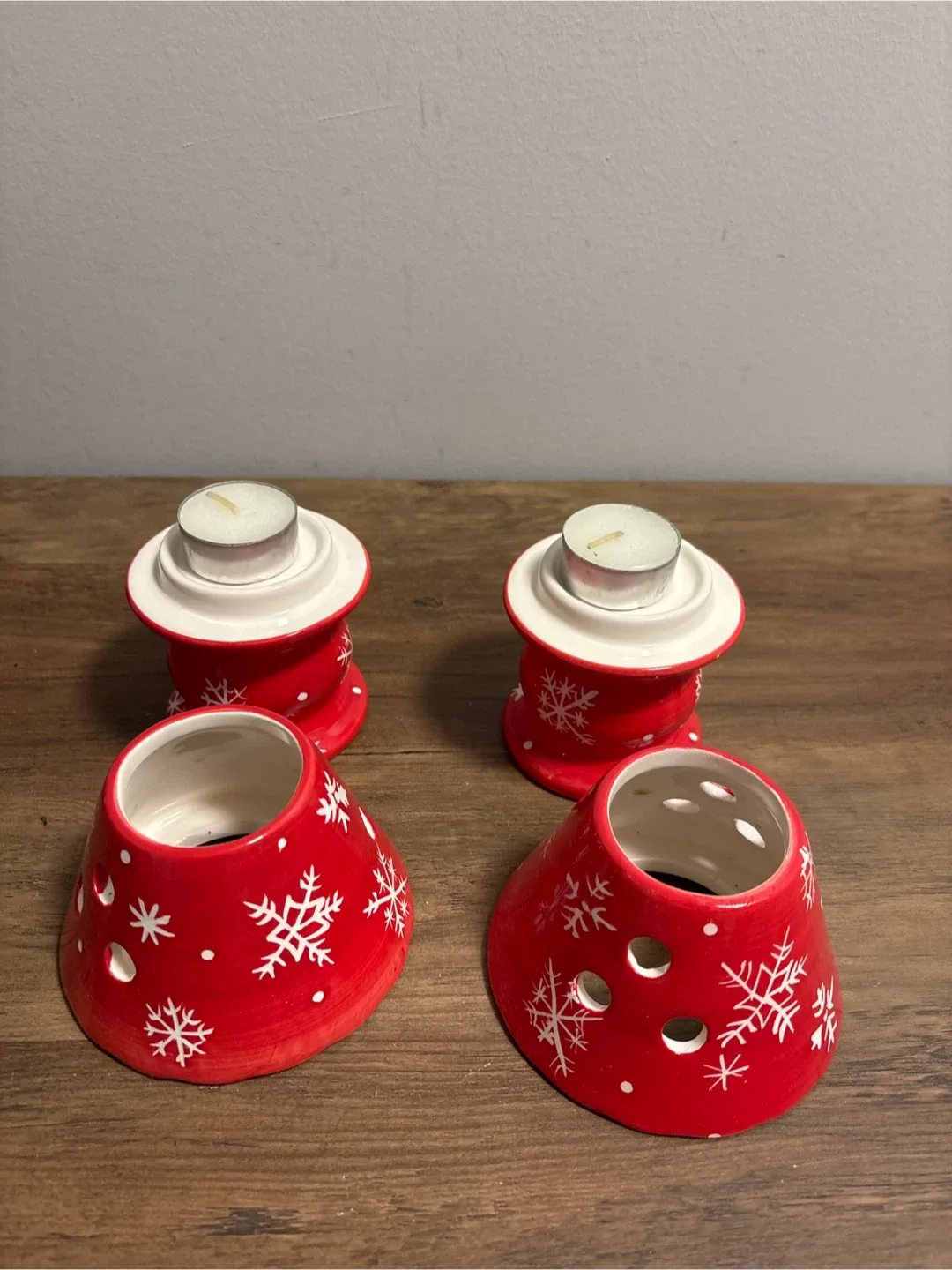New Snowflake Tealight Holders (Set of 2) image indicator(4)