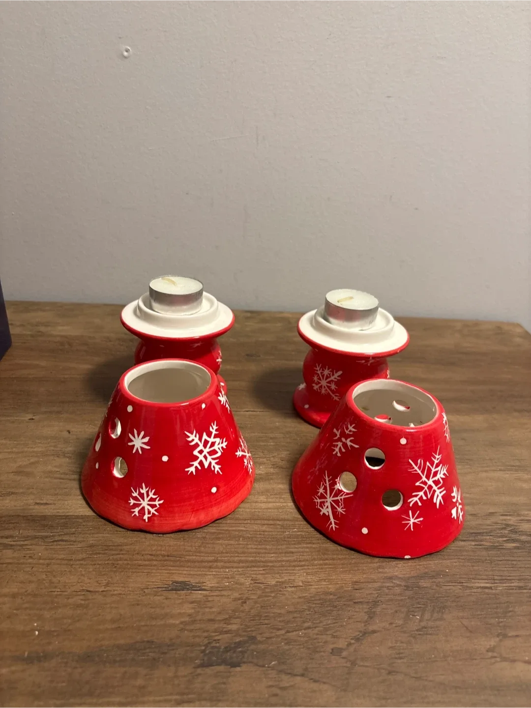 New Snowflake Tealight Holders (Set of 2) image indicator(5)