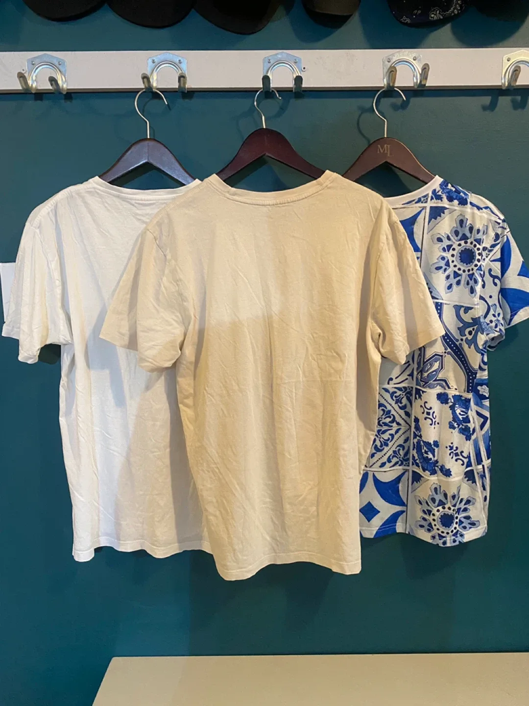 3 Men’s fashion t-shirts image indicator(7)