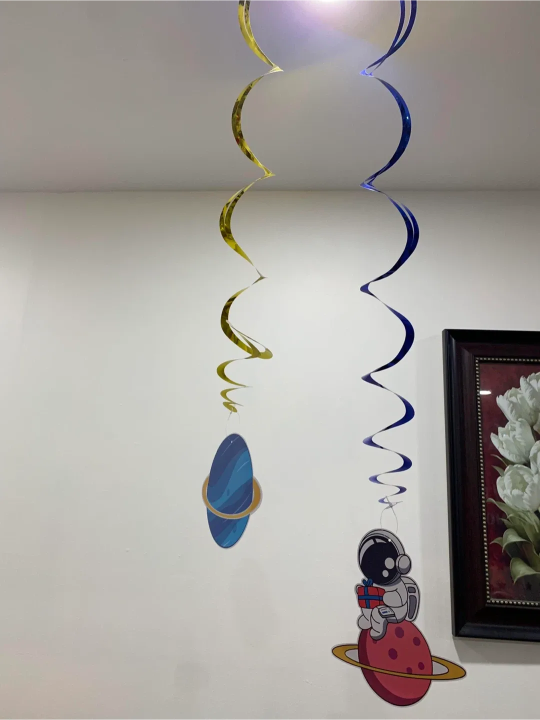 Space Theme table cloth, cupcake and dessert cup toppers image indicator(6)