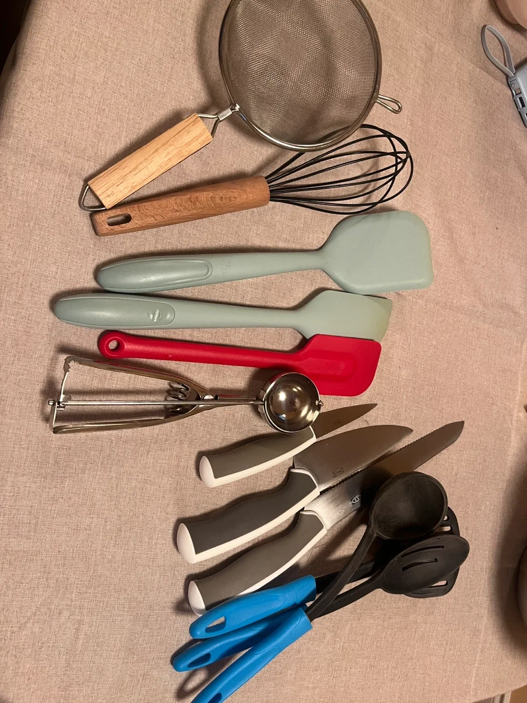 Kitchen Utensils Set: assorted