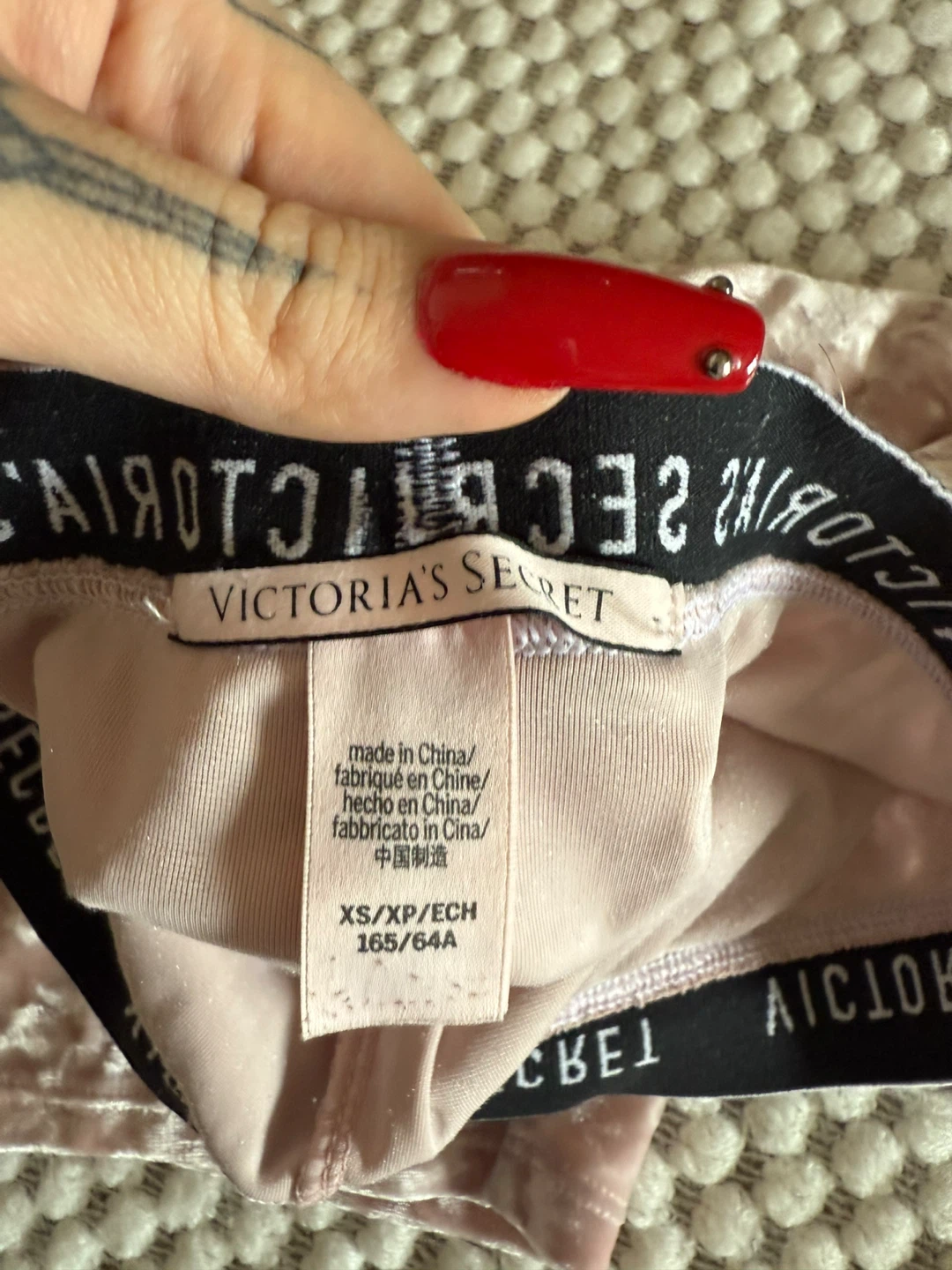 Victoria's Secret XS Pink Velvet Shorts - photo 2