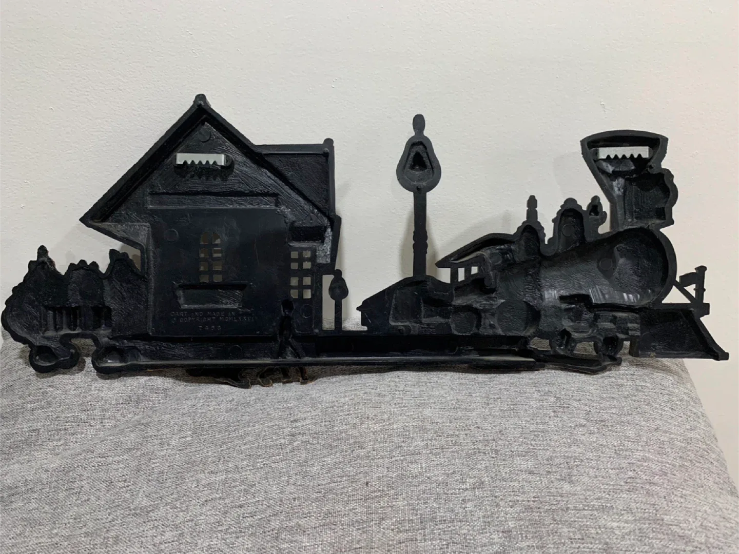 Spring Valley Train & Station Wall Decor image indicator(2)