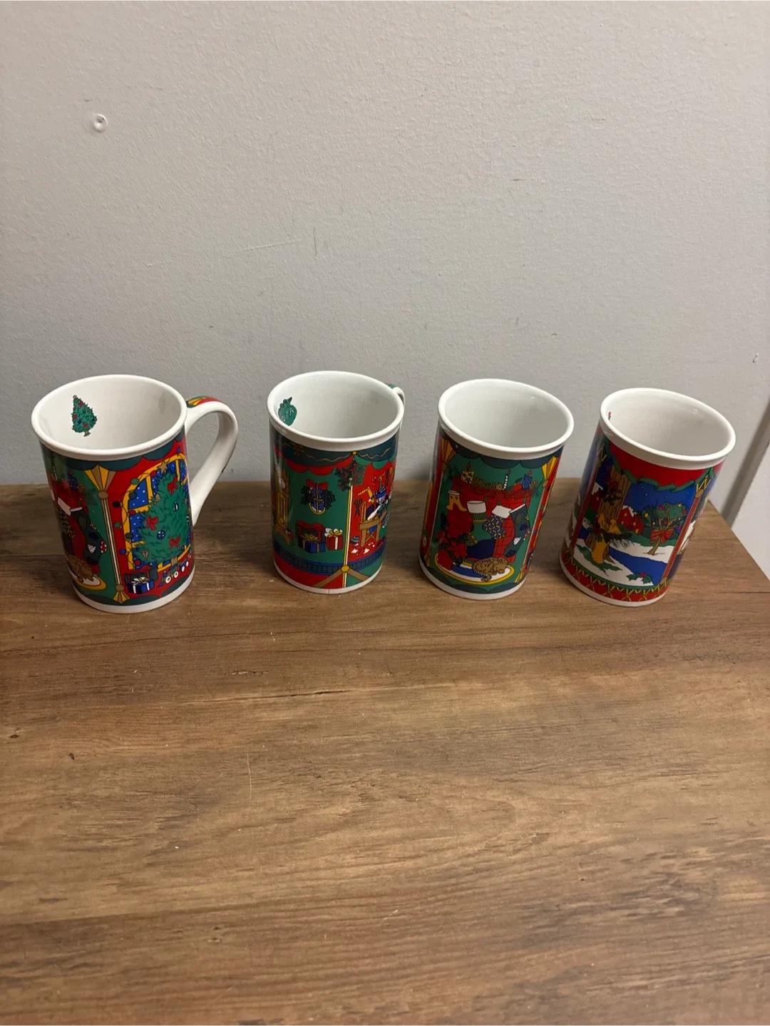 Christmas Holiday Mugs - Set of 4 and 12 OZ image indicator(3)