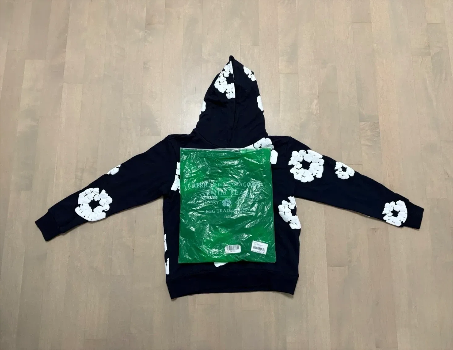 Denim Tears Hoodie Black with White Flowers image indicator(3)