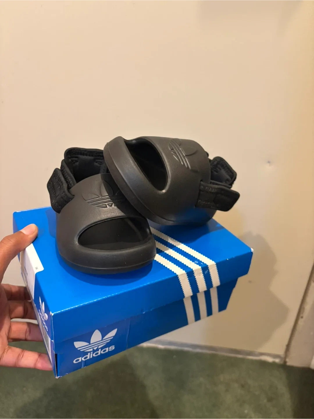 Adidas Adifom Adilette I Black - Size 5K image indicator(2)