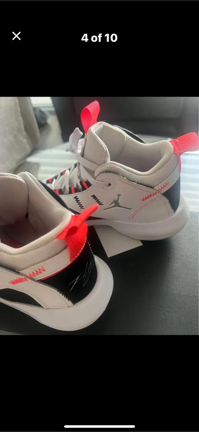 Jordan Flight 23  Sneakers Men’s size 8 image indicator(4)