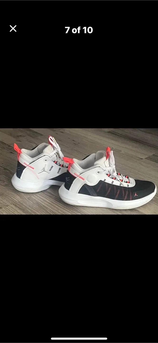 Jordan Flight 23  Sneakers Men’s size 8 image indicator(7)