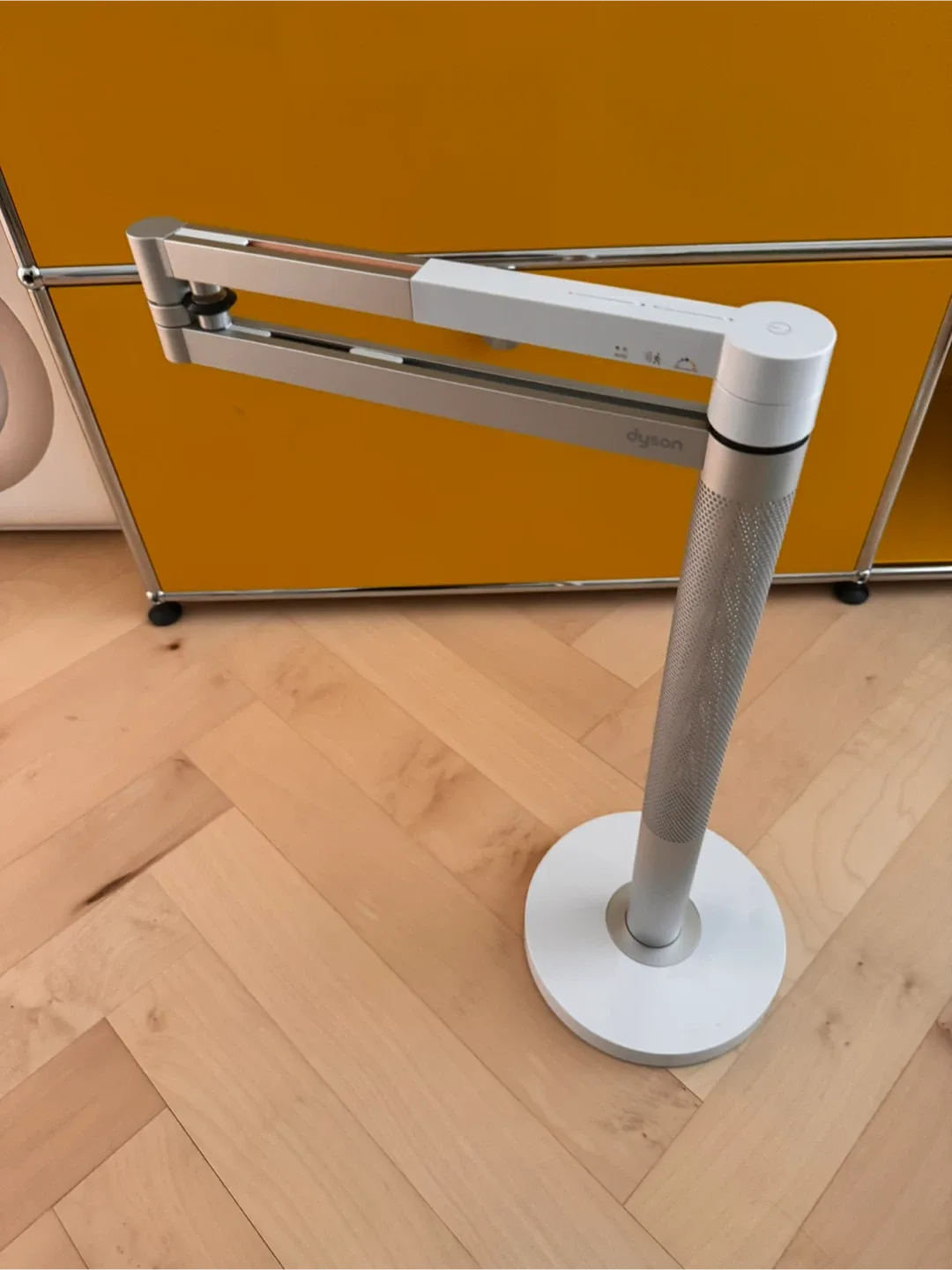 Dyson Lightcycle Task Light