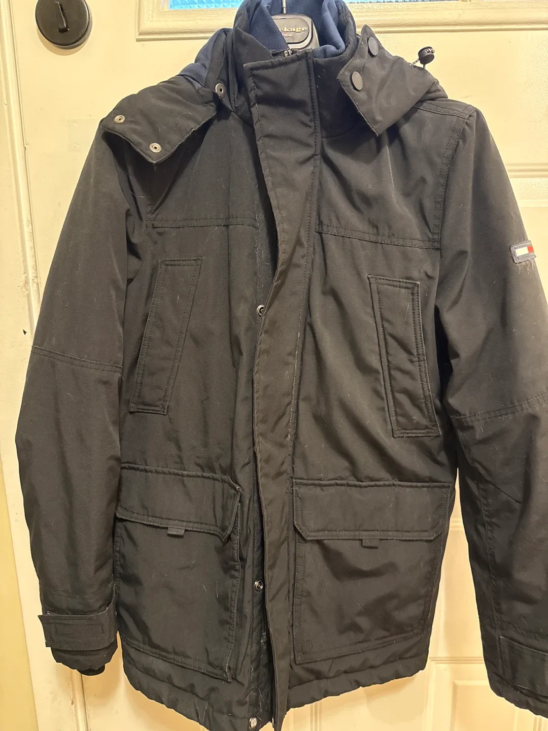 Tommy Hilfiger Black Winter Coat ‘S’ image indicator(3)