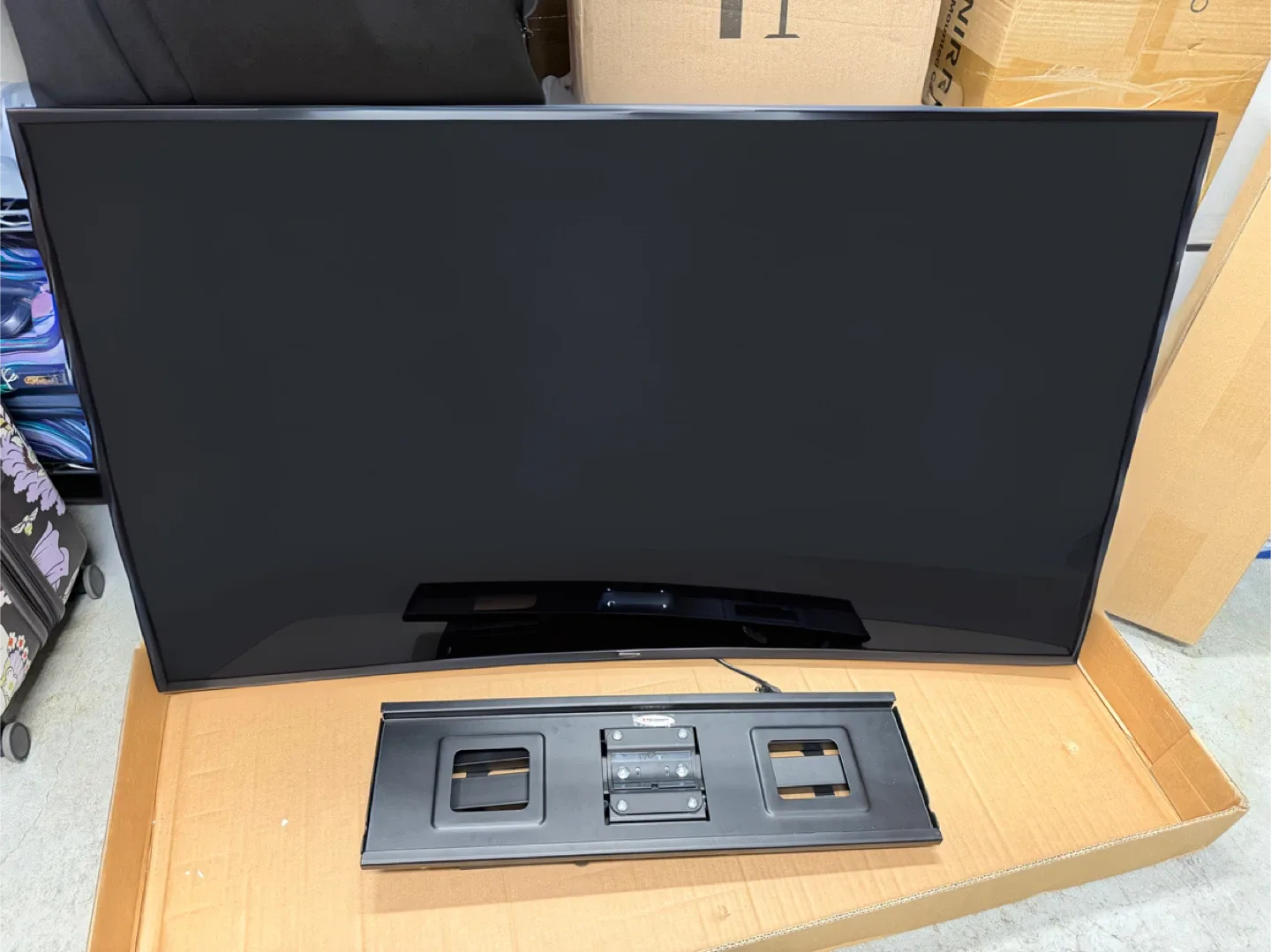 Samsung 55" Curved 4K TV