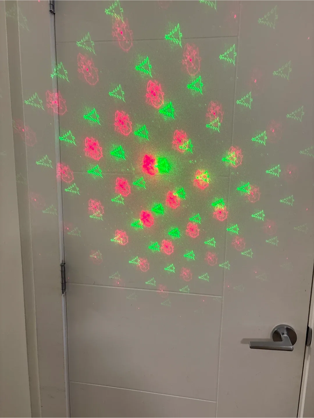 Kurt S. Adler Mini Projector Christmas Laser Lights image indicator(4)