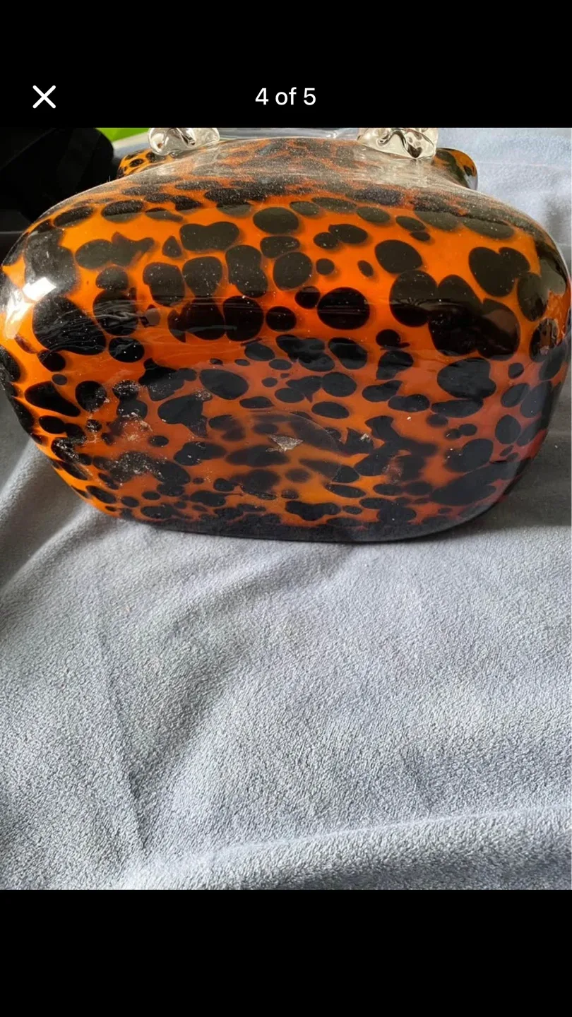 Leopard Print Glass Purse Vase image indicator(4)