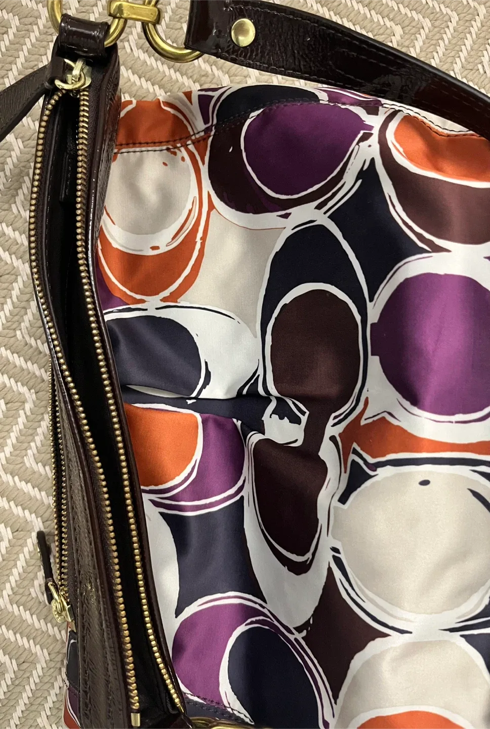 Coach Ashley F20016 Hand drawn scarf print image indicator(5)