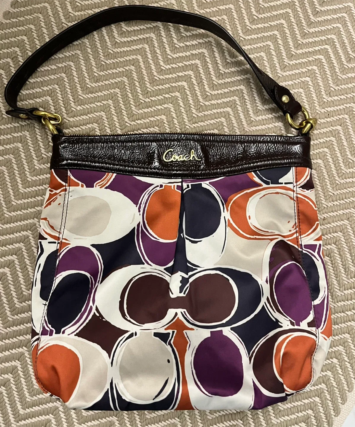 Coach Ashley F20016 Hand drawn scarf print