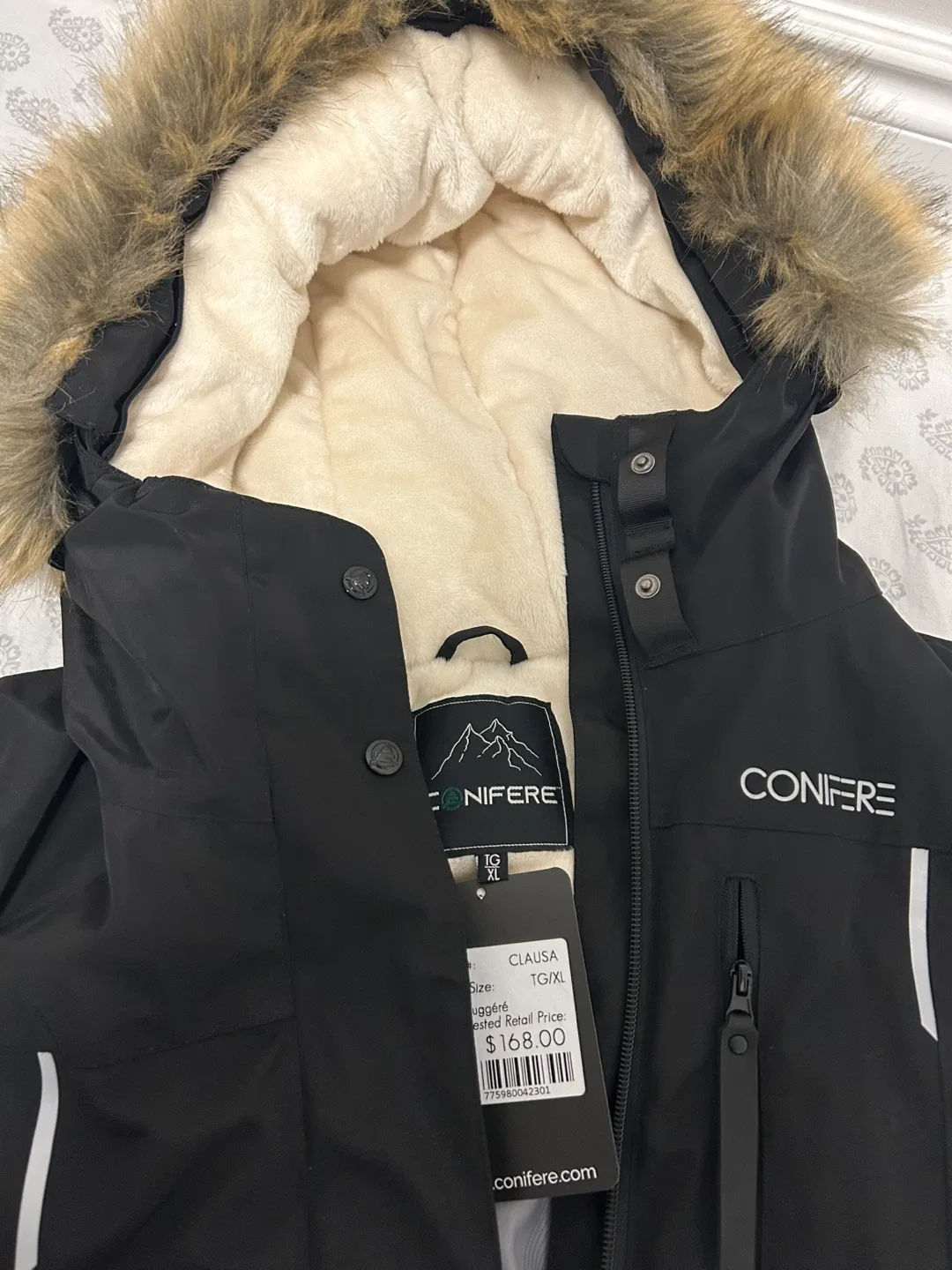 Conifere Clauda Winter Coat - Black, XL image indicator(3)