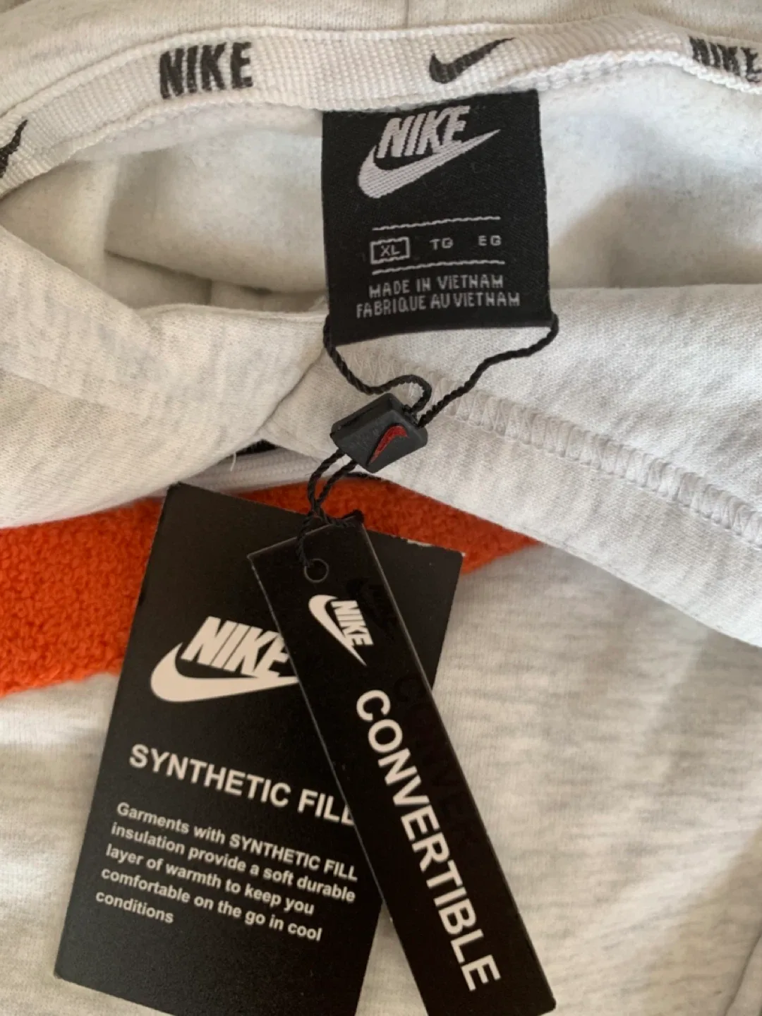 New Nike Dri-FIT Convertible Hoodie & Pants Set - XL image indicator(3)