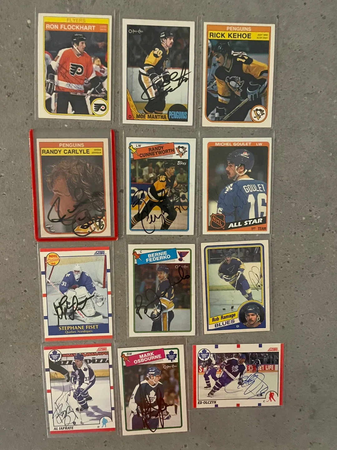 NHL Autographed Cards image indicator(7)