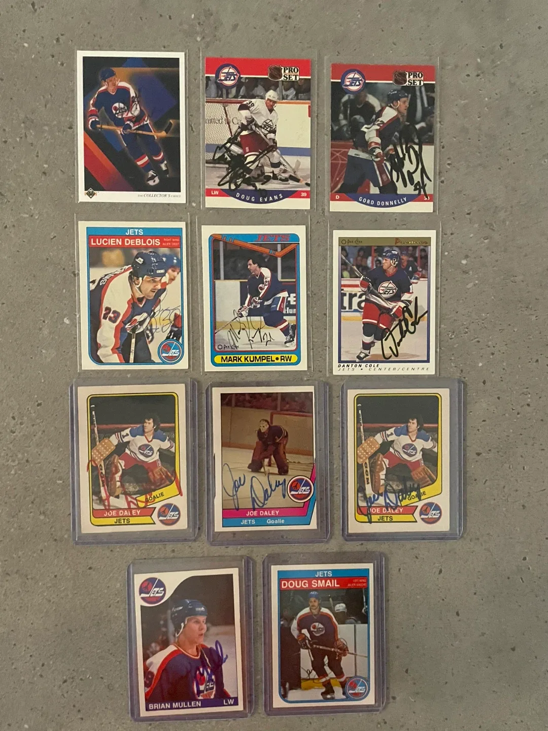 NHL Autographed Cards image indicator(10)
