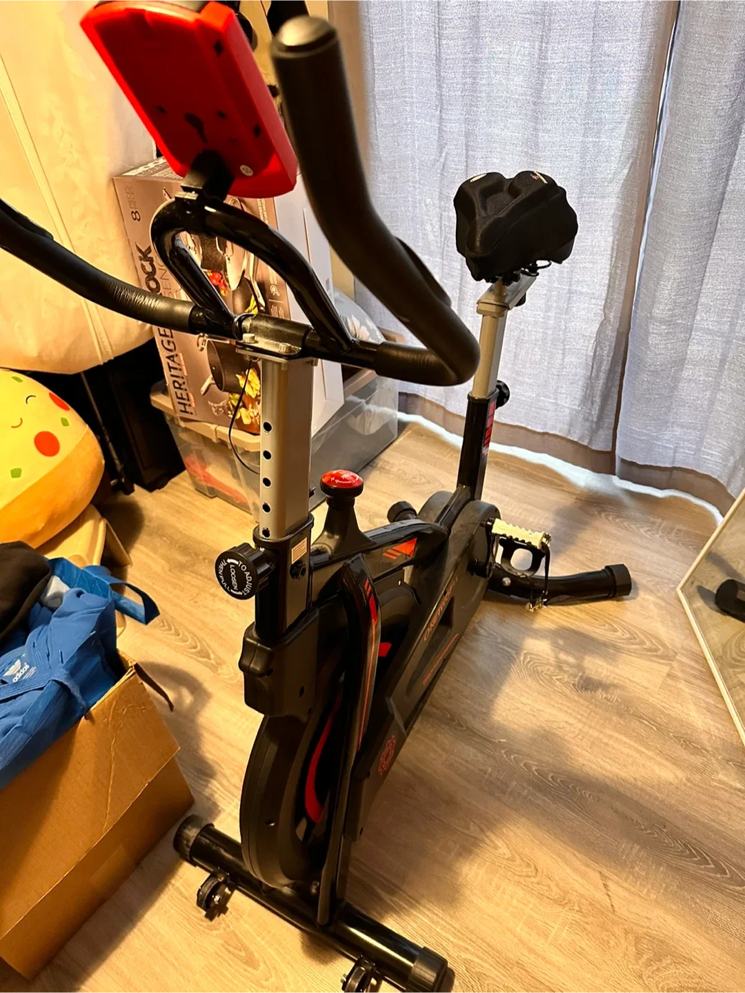 ONEIWO Fit Exercise Bike