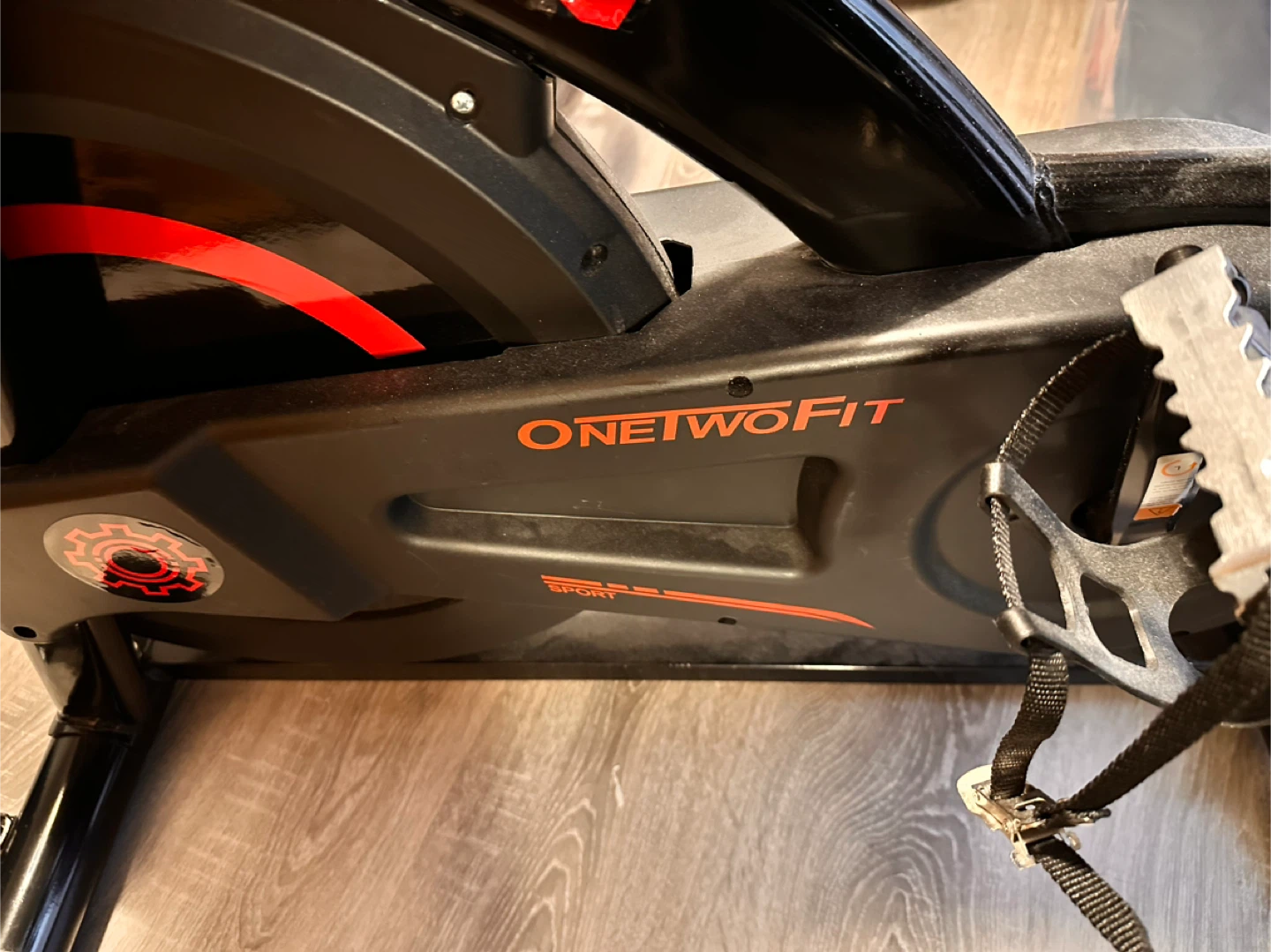 ONEIWO Fit Exercise Bike - photo 3