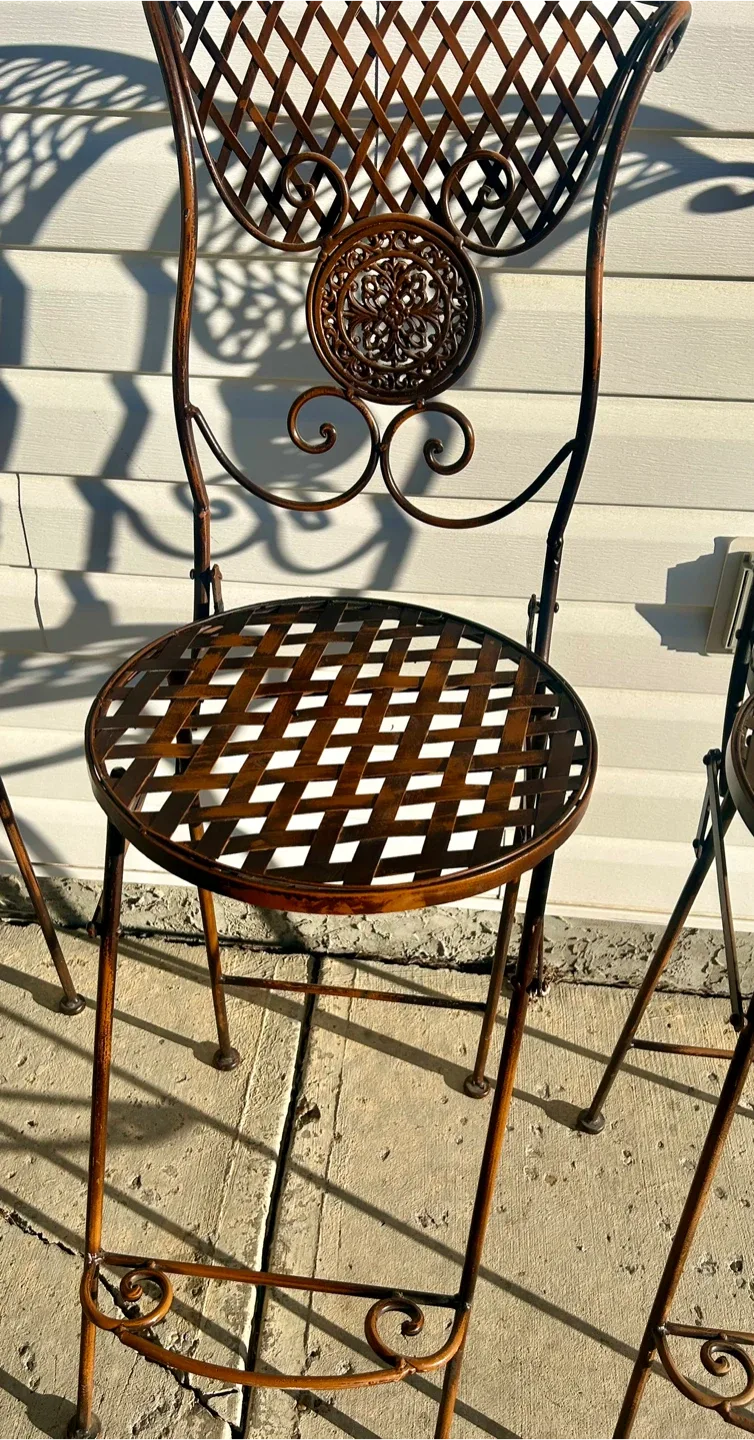 Wrought Foldable Iron Bar Stool Set of 3 image indicator(4)