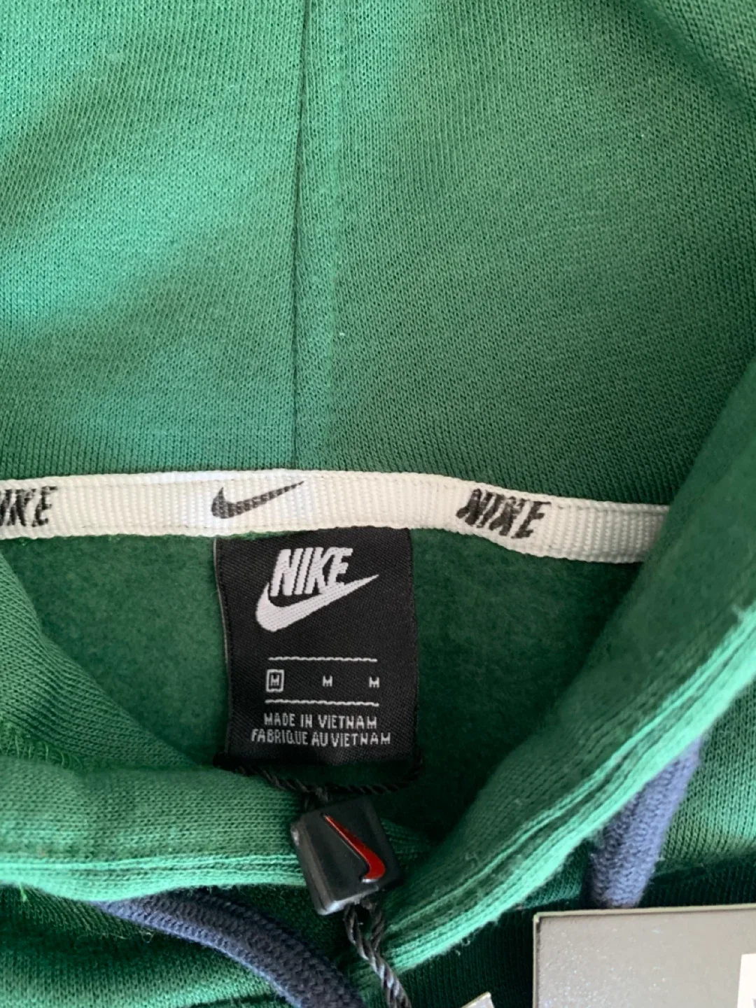 Nike Green Tracksuit - Size M image indicator(3)