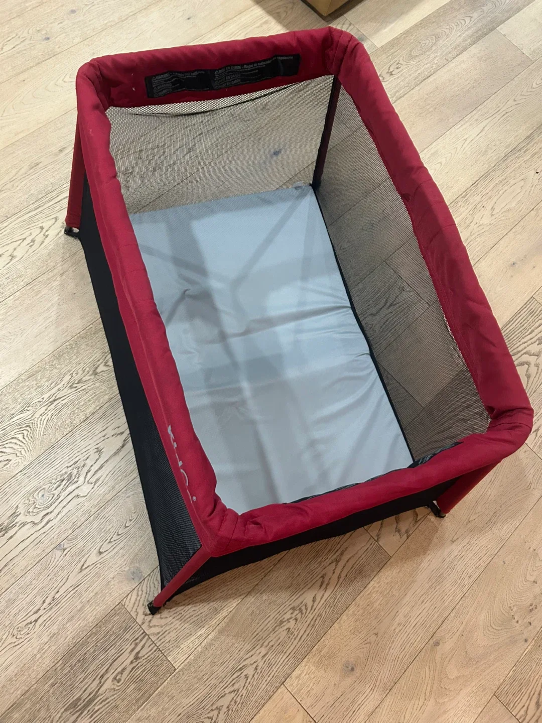 KidCo Playard - Portable and Easy to Store image indicator(5)