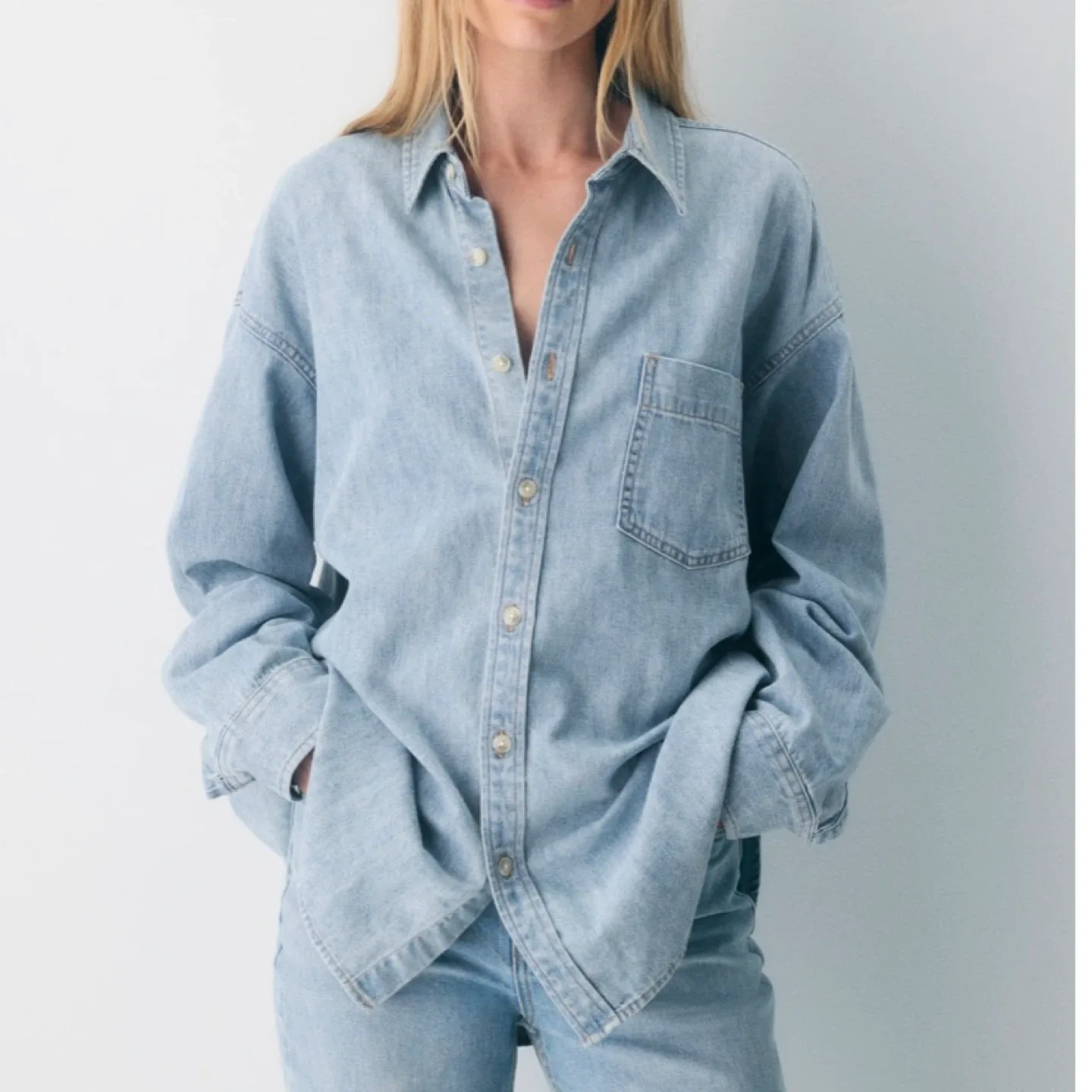 Aritzia Denim Forum The '80s Comfy Denim Shirt