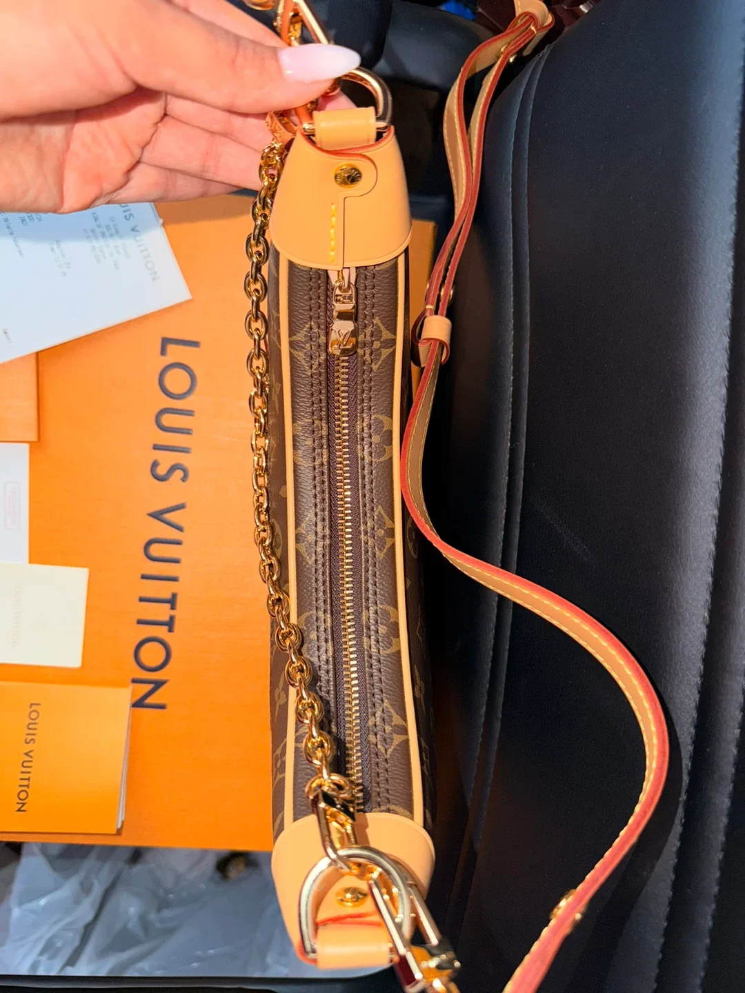 Louis Vuitton Loop Monogram Bag image indicator(3)