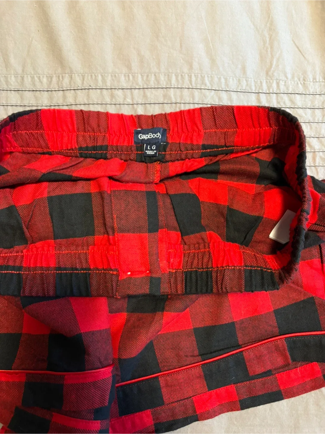 BRAND NEW-Gap Body Ladies PJ Shorts Size Large image indicator(2)