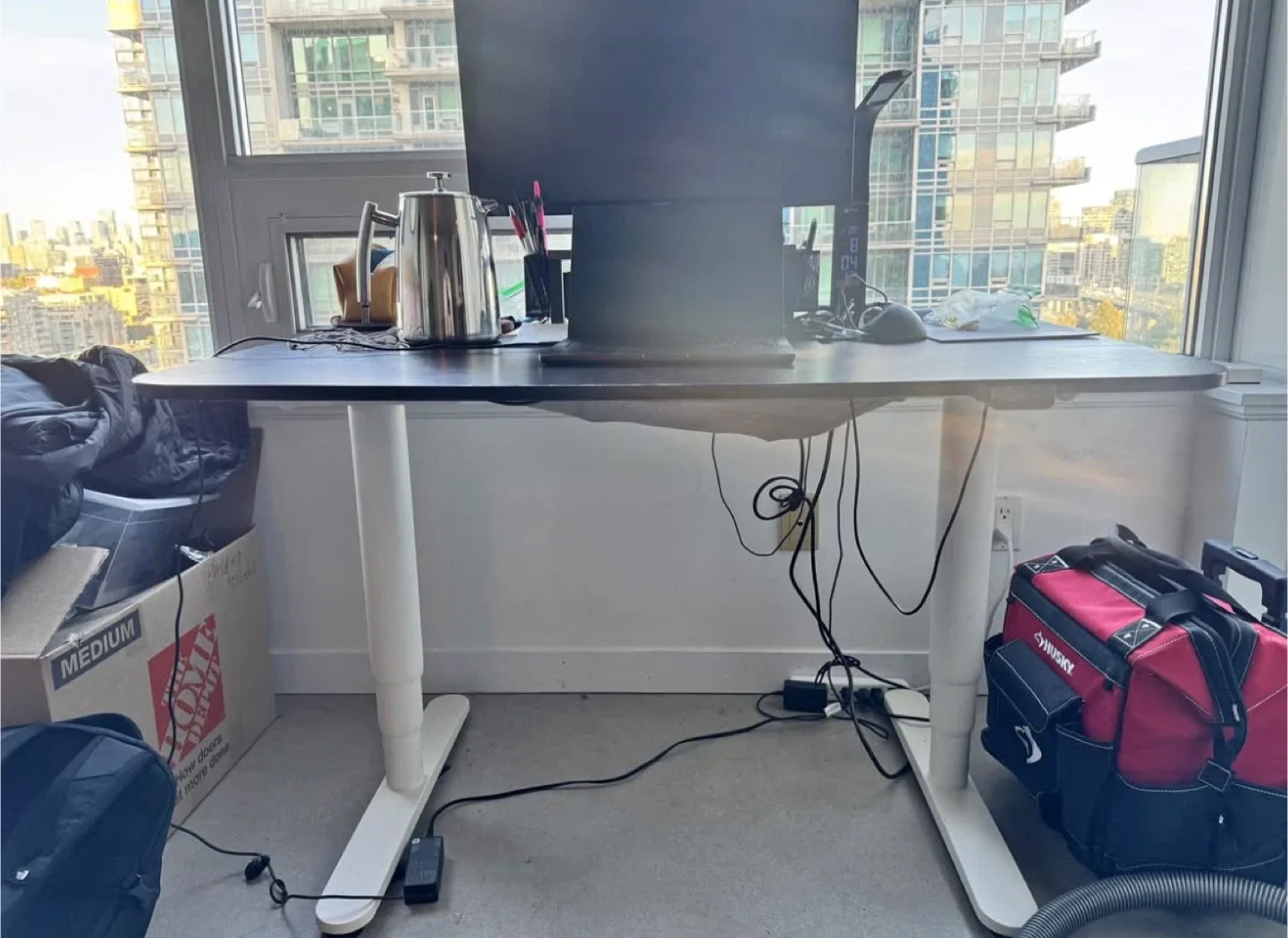 (Free delivery IKEA) Bekant Sit/Stand Desk