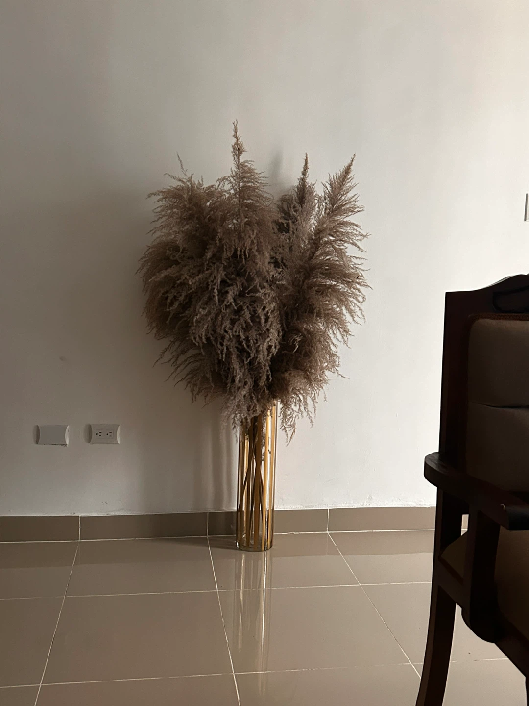 Pampas Grass in Gold Vase