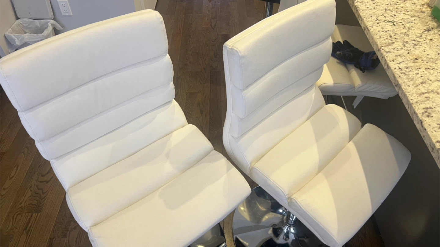 Modern White Swivel Bar Stools - photo 2