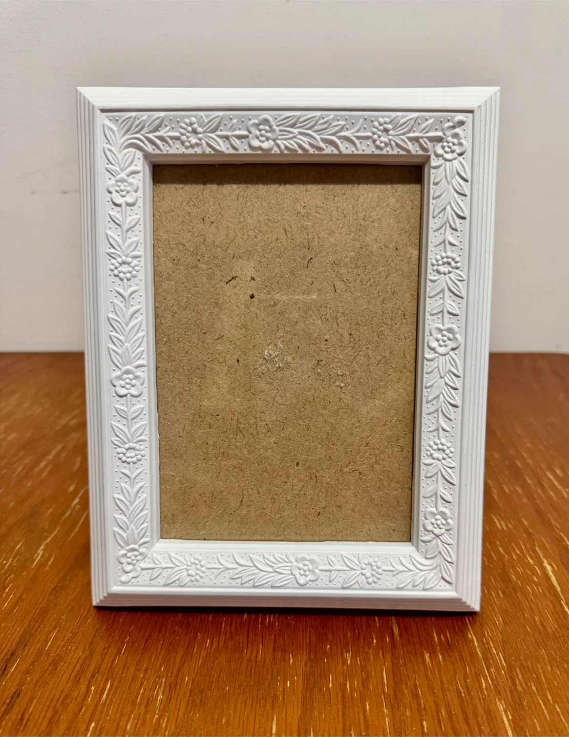 White Floral Picture Frame