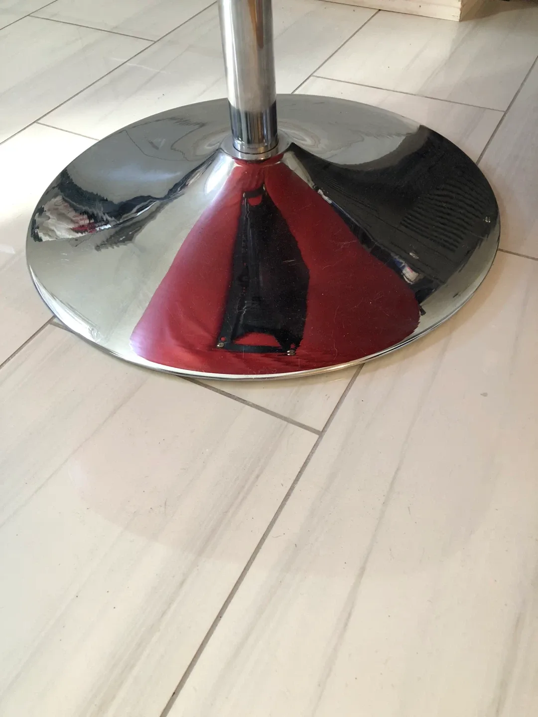 Black and chrome accent chair image indicator(3)