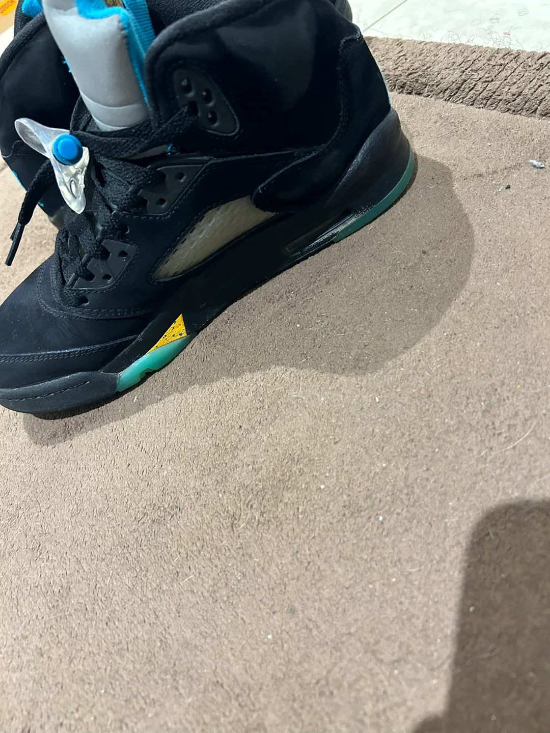 Air Jordan 5 Retro Black/Aqua US 6.5 image indicator(3)