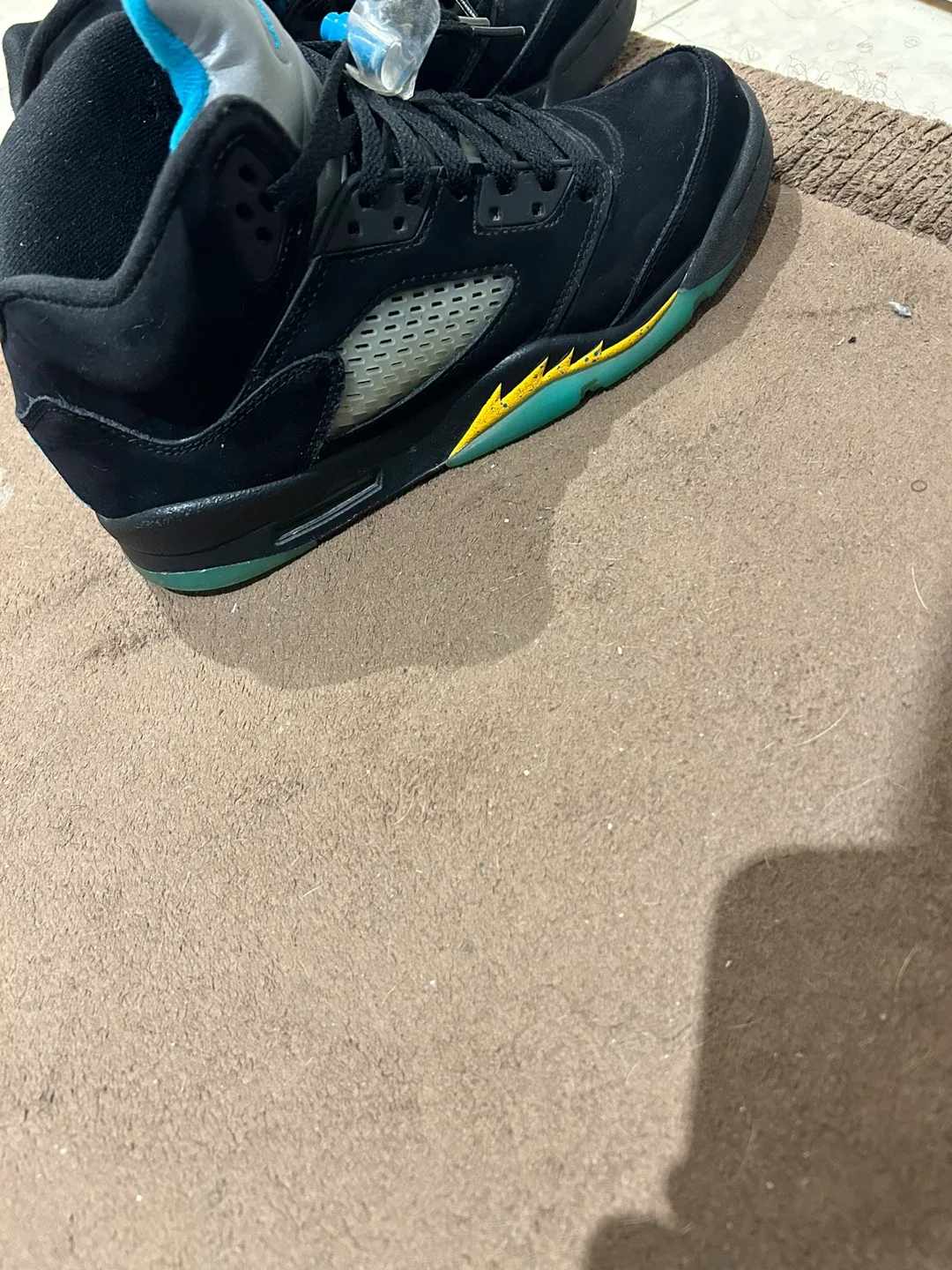 Air Jordan 5 Retro Black/Aqua US 6.5 image indicator(4)