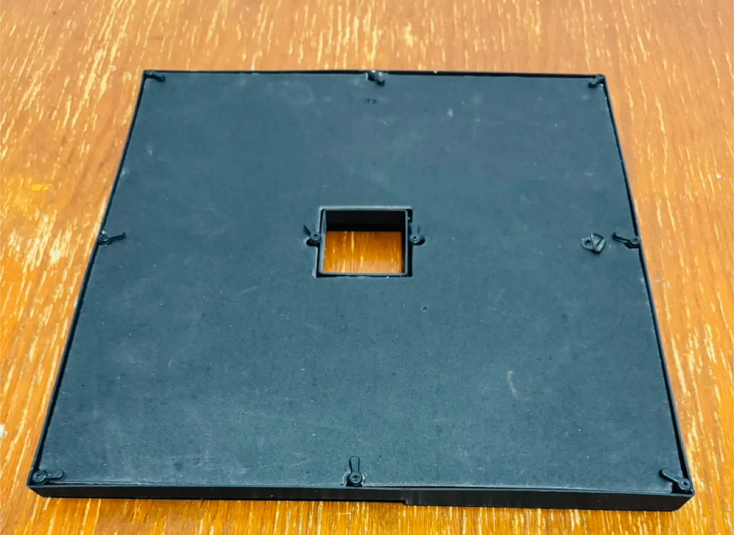 Black 4-Picture Collage Frame image indicator(2)