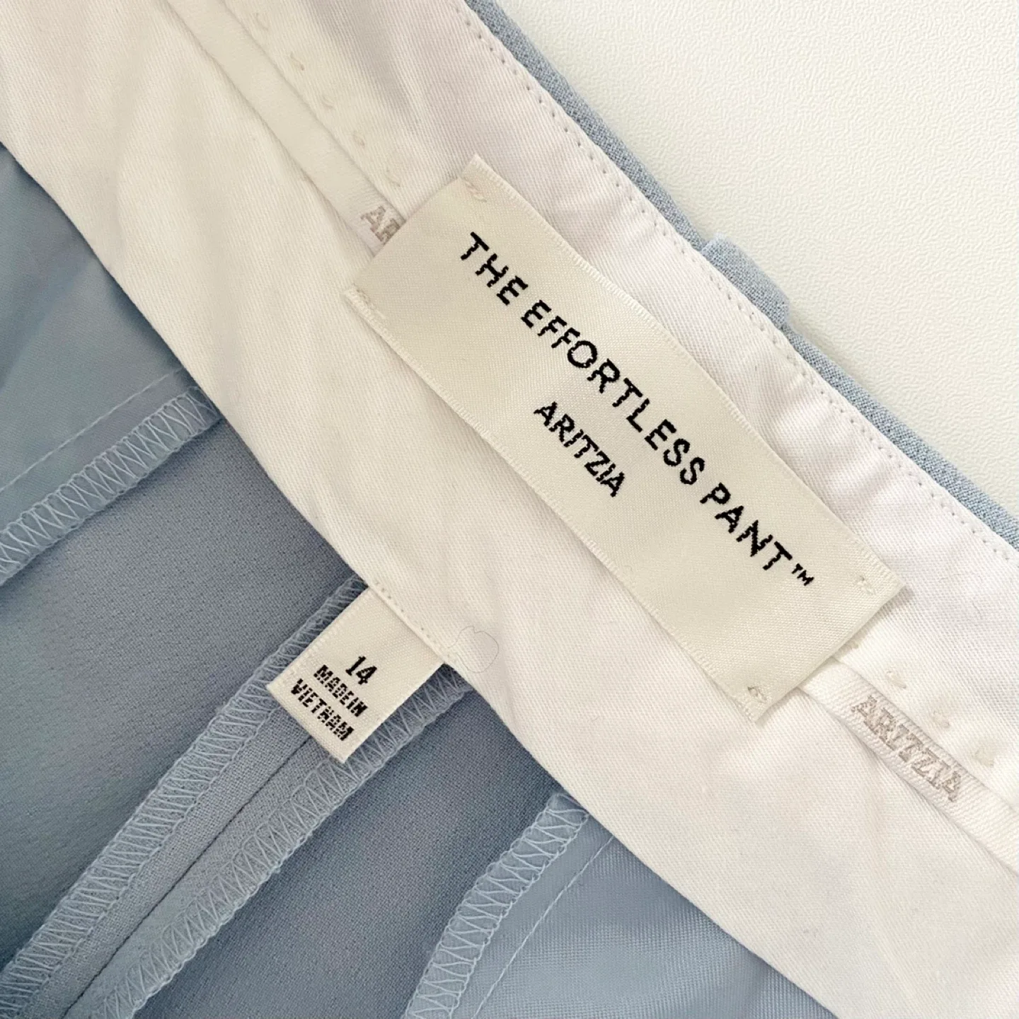 Aritzia Wilfred Effortless Pants image indicator(6)