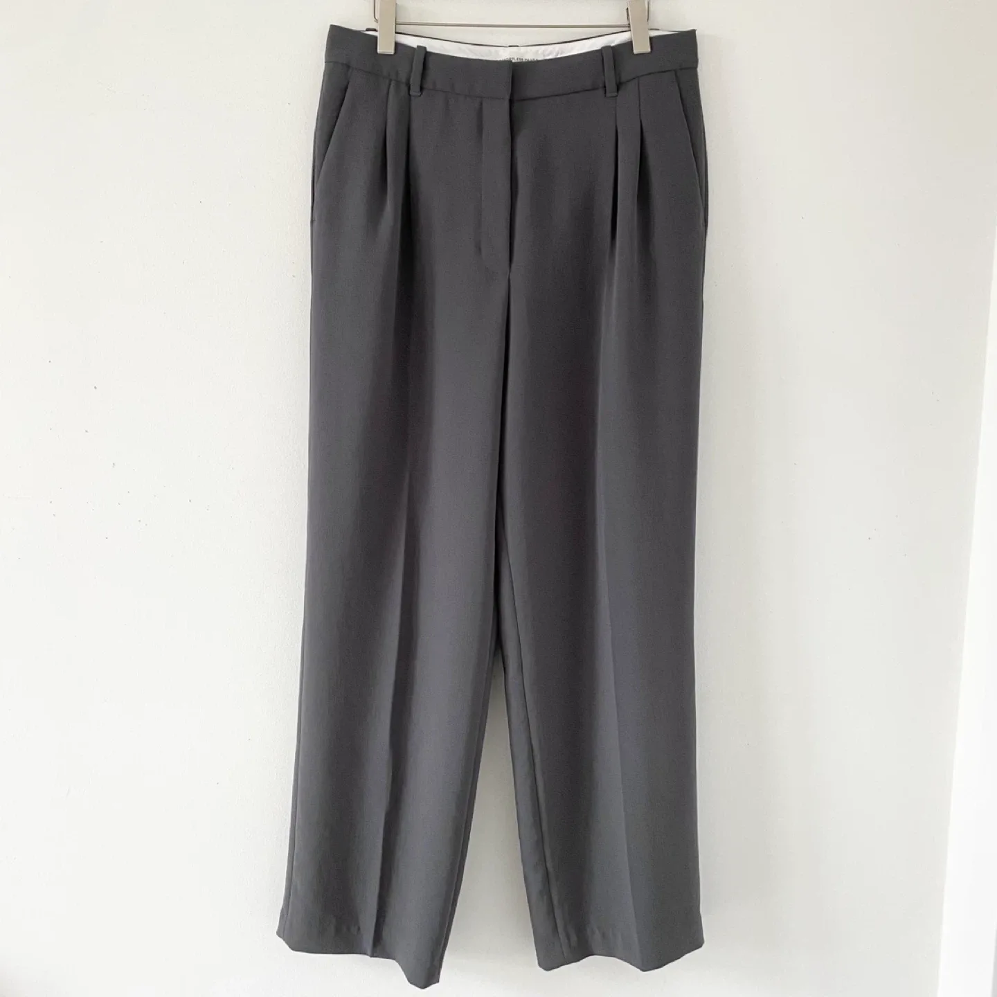 Aritzia Wilfred Effortless Pants