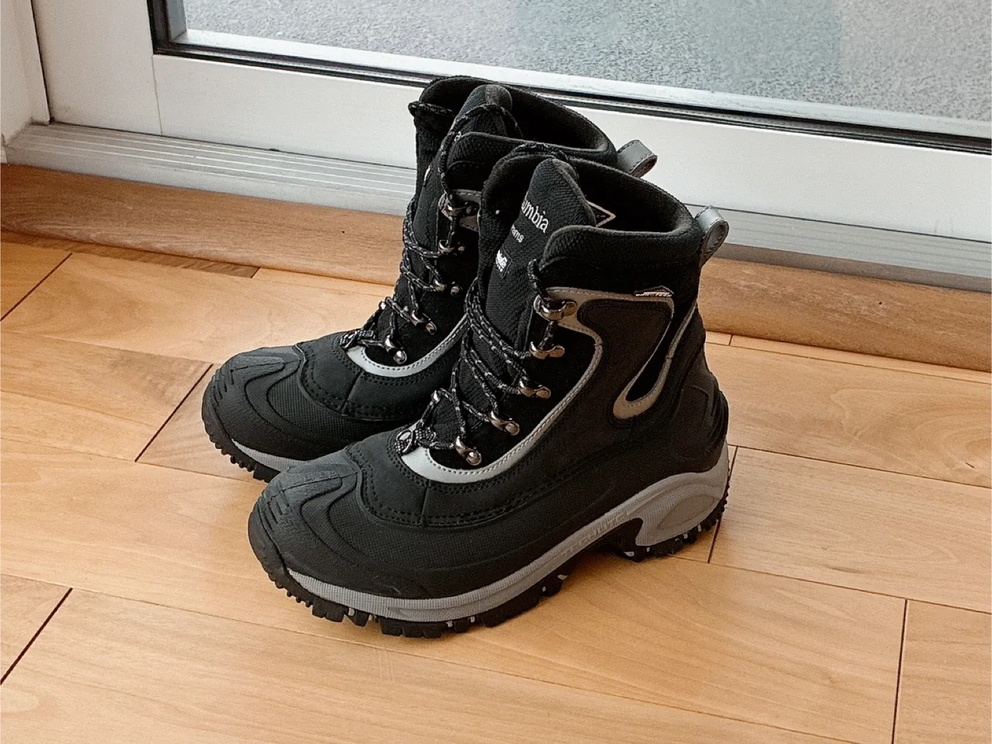 Columbia Bugaboot Omni-Tech Women's Size 7