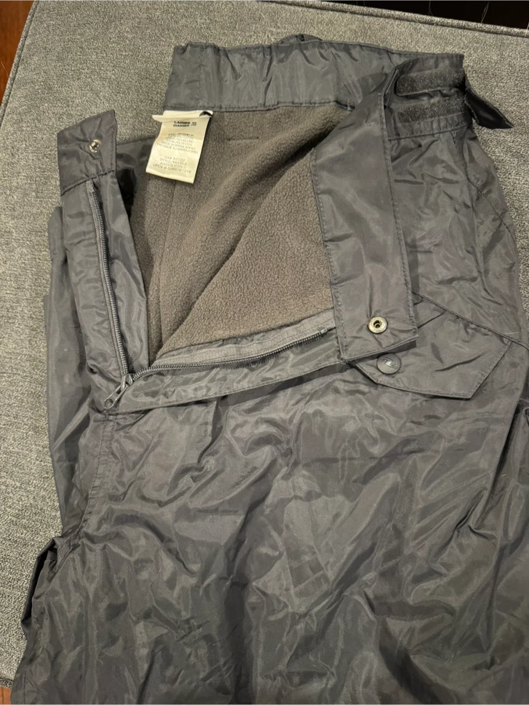 Charcoal women's Snow Pants image indicator(3)