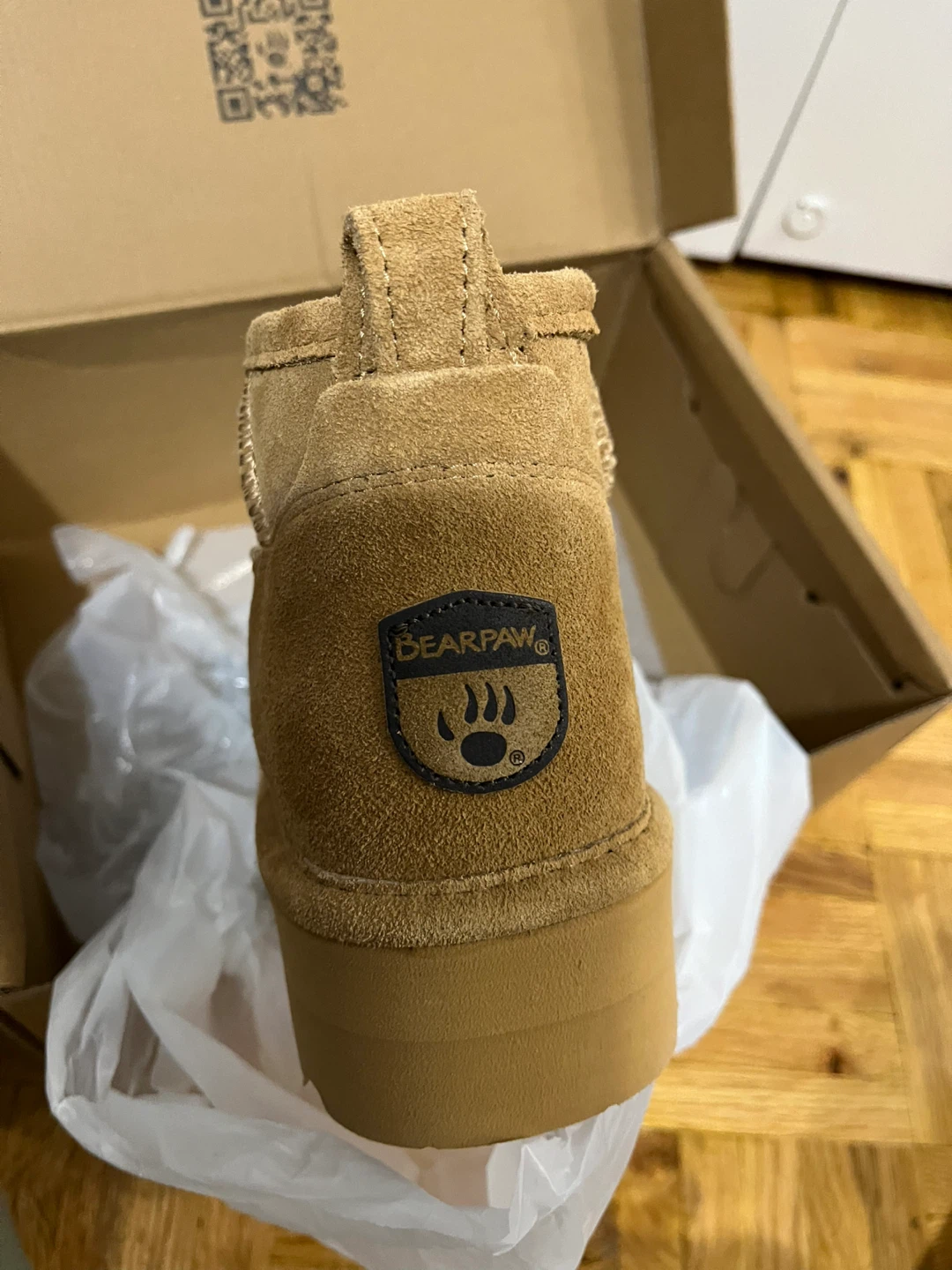 New Bearpaw Retro Shorty Boots - Size 9 Beige - photo 2