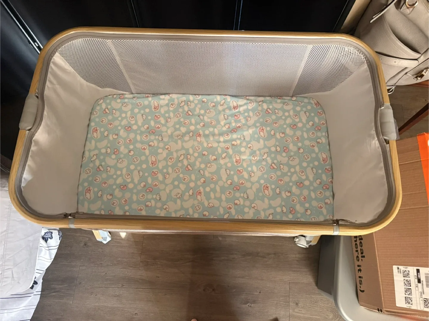 Baby Bassinet image indicator(2)