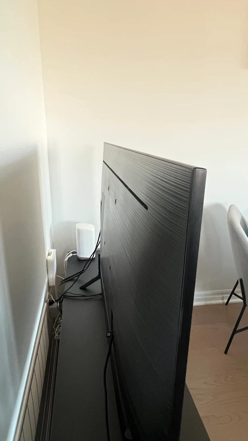 Last chance- Upgrade your family nights with Samsung smart TV - photo 3